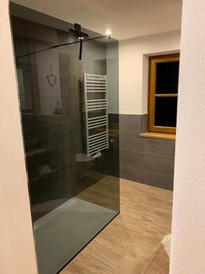 Appartement Buchwald ไมส์โฮเฟิน ภายนอก รูปภาพ